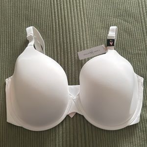 NWT Victoria’s Secret T-Shirt Bra